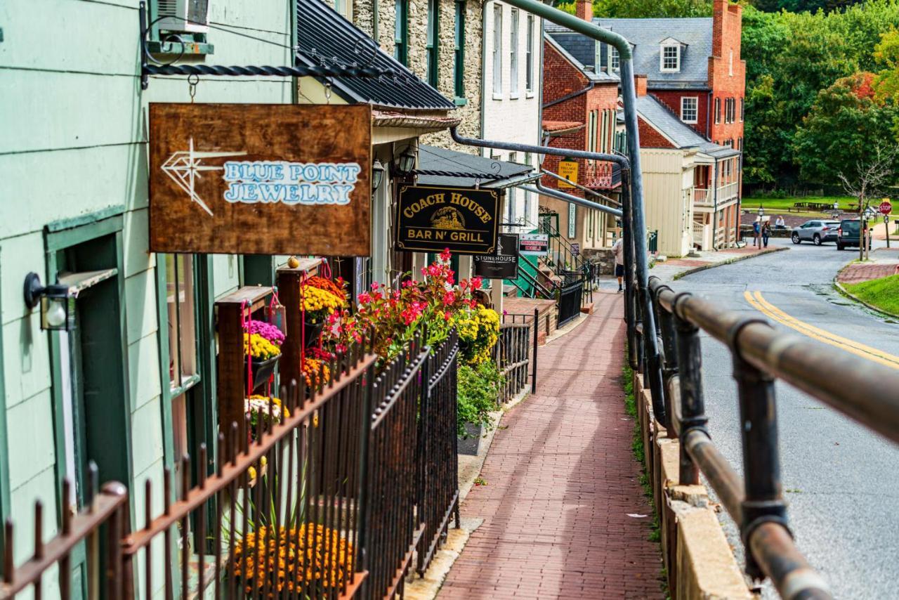Enchanting Cottage, Walk To Downtown Harpers Ferry Buitenkant foto