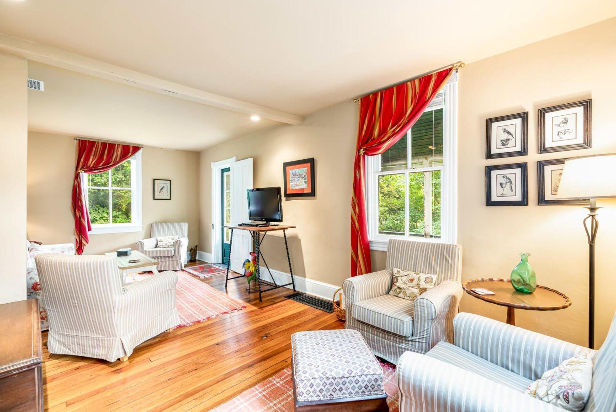 Enchanting Cottage, Walk To Downtown Harpers Ferry Buitenkant foto